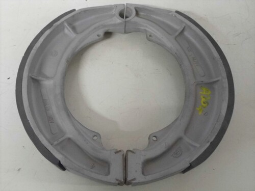 RELINED BRAKE SHOES;L/W CSR. EXCHANGE ONLY UK ONLY
