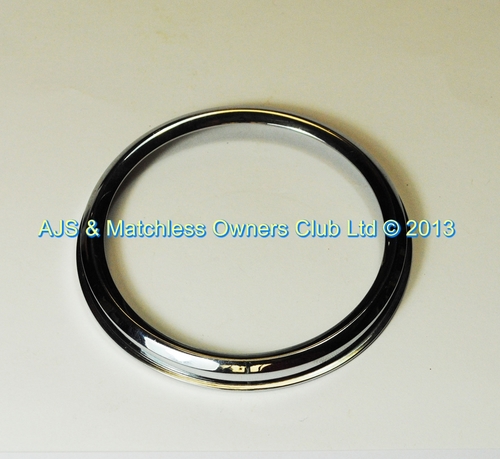 SPEEDOMETER BEZEL OEM 5204-47    ( FLANGED )