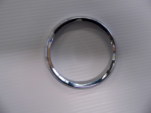 SPEEDOMETER BEZEL   ( UNFLANGED )